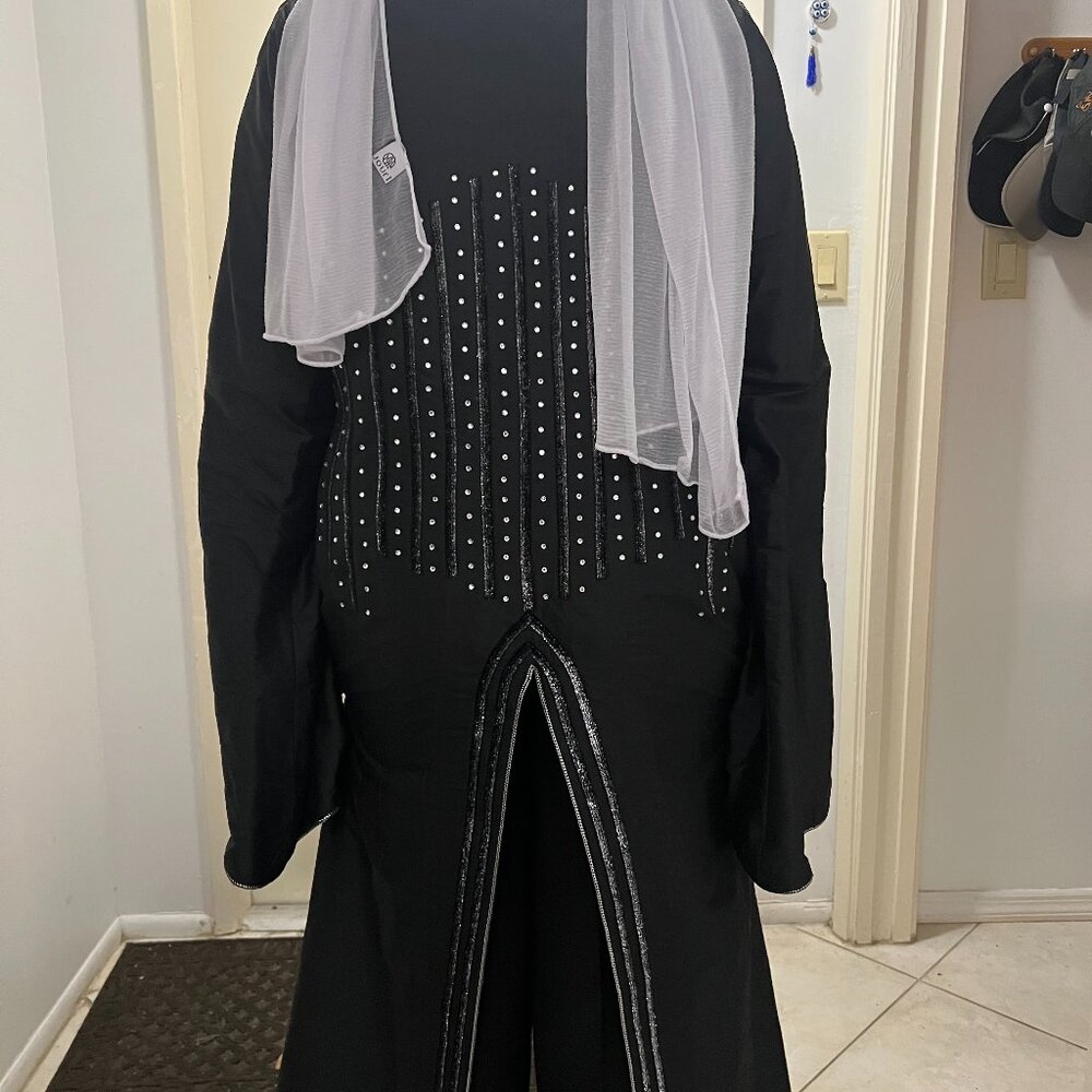 NWOT Designer  Formal Elegant Abaya Caftan Kaftan